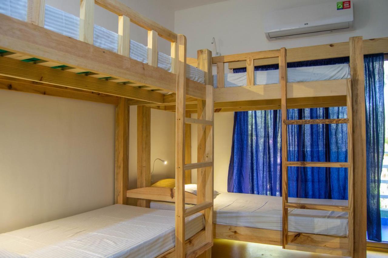 Green Nest Hostel, Baga- North Goa アーポラ エクステリア 写真